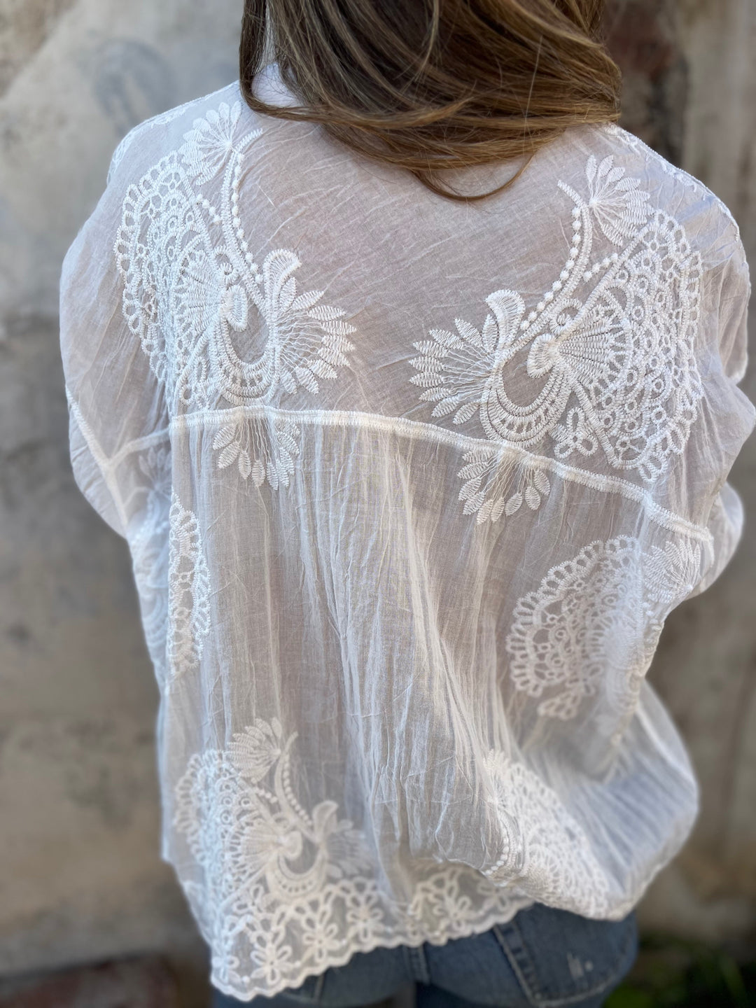 Gwendolyn™ - Chic Lace Embroidered Blouse