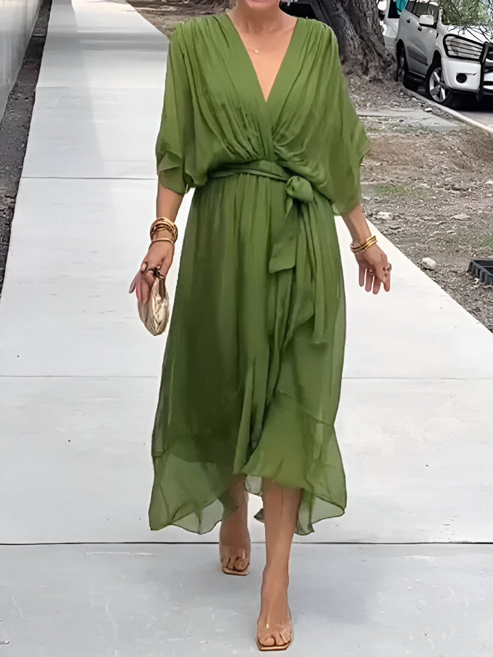 Vivienne⢠Elegance Dress