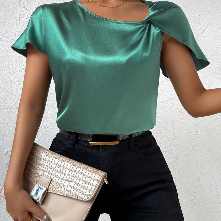 Gail™ - Trendy Top With Unique Shoulder Detail