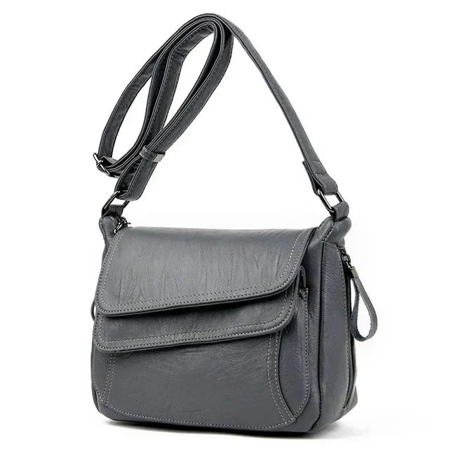 Freya - Casual Elegance in Leather